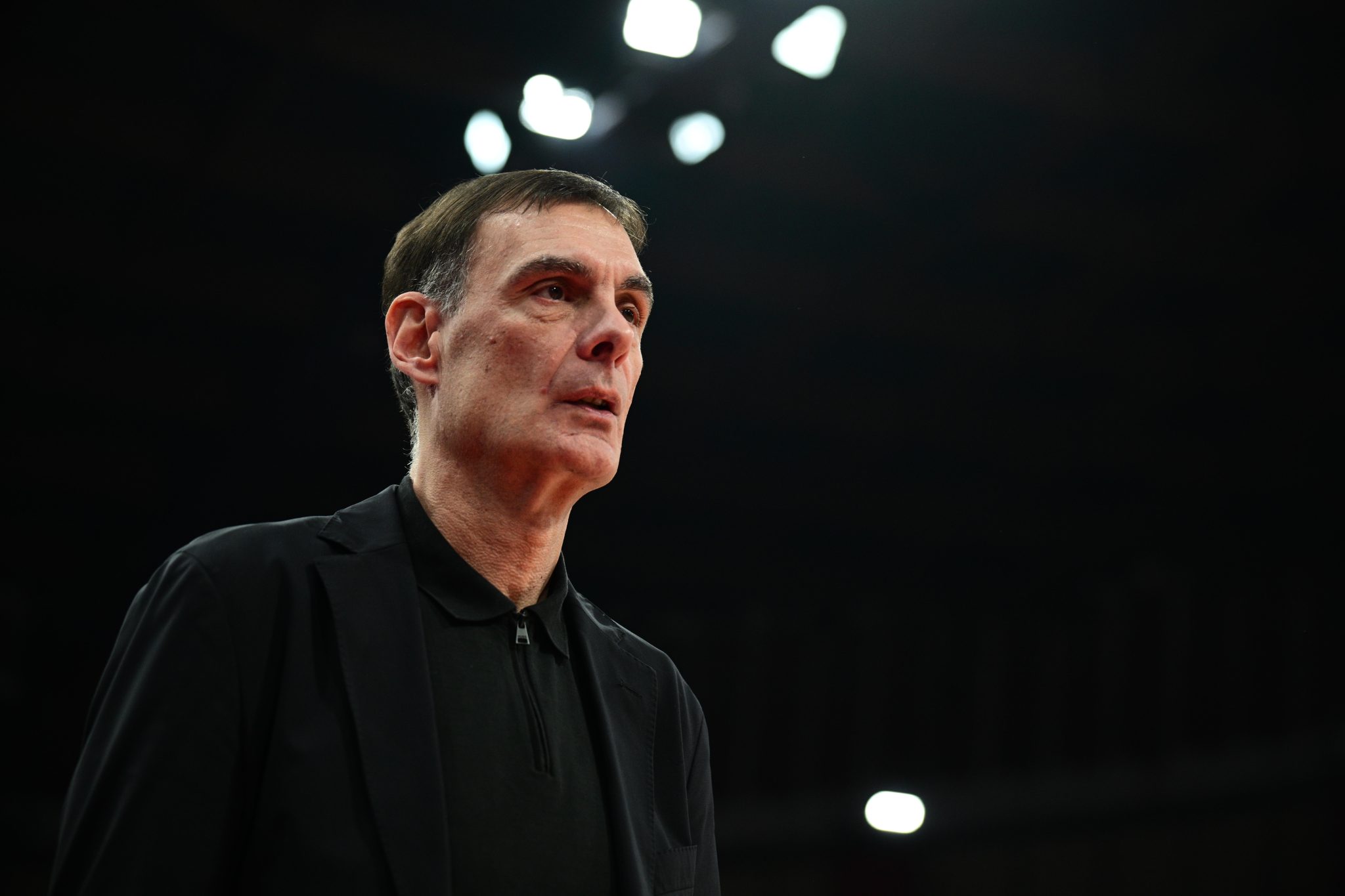 Αποθέωση για τον Μπαρτζώκα κατά την είσοδό του στο ΣΕΦ (pics)