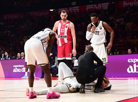 Παγωμάρα στη Βιλερμπάν: Αποχώρησε υποβασταζόμενος ο Τραορέ (vid)