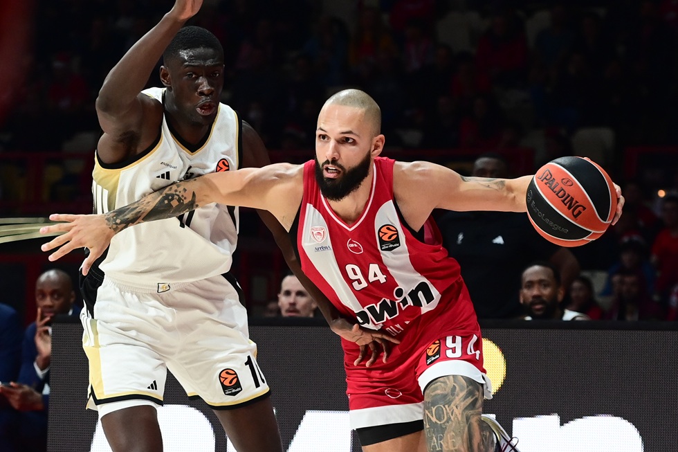 Γιορτές σε Μπολόνια και ΟΑΚΑ ο Ολυμπιακός του Μπαρτζώκα- Τι ισχύει για το (εξ αναβολής) με την Φενέρ και τι αλλάζει…