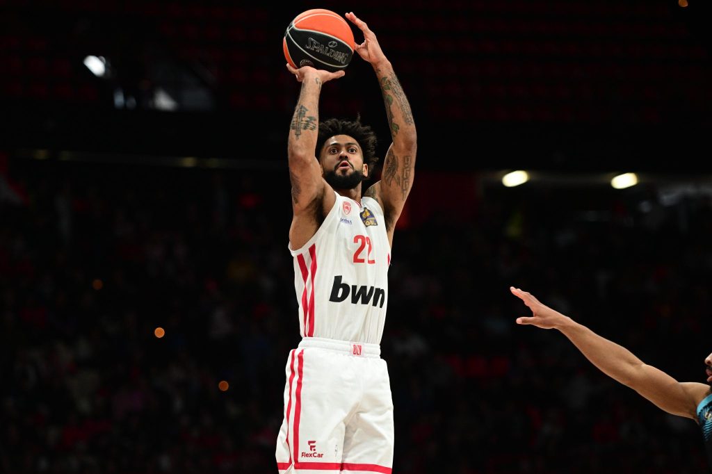 «Τρομακτικός» Ντόρσεϊ: Ρεκόρ καριέρας από τον γκαρντ του Ολυμπιακού! (vids)