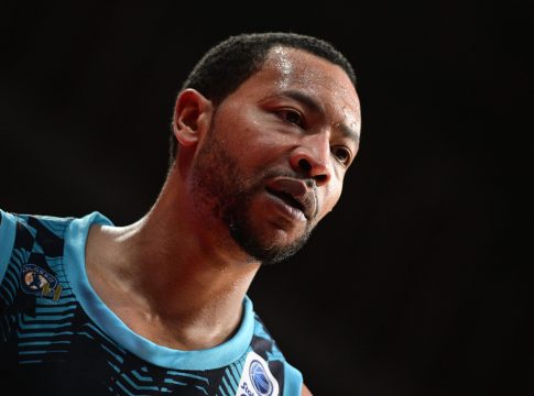 Αφέθηκε ελεύθερος με περιοριστικούς όρους ο Γκάουντλοκ