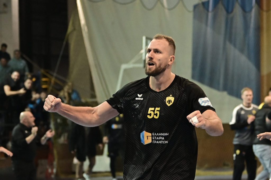 ΑΕΚ – ΠΑΟΚ 26-25: Τον «ξέρανε» με buzzer beater και προκρίθηκε στα ημιτελικά του Κυπέλλου