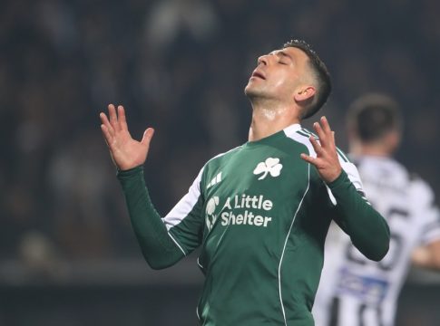 «Βράζει» ο κόσμος του Παναθηναϊκού με Αλαφουζο και παίκτες – Στο στόχαστρο και ο Μπενίτεθ (pics)