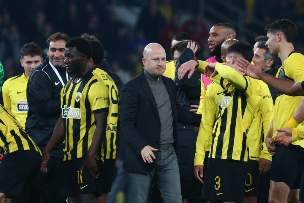 Οκτώ μέρες άδεια έδωσε ο Νίκολιτς στους παίκτες της ΑΕΚ