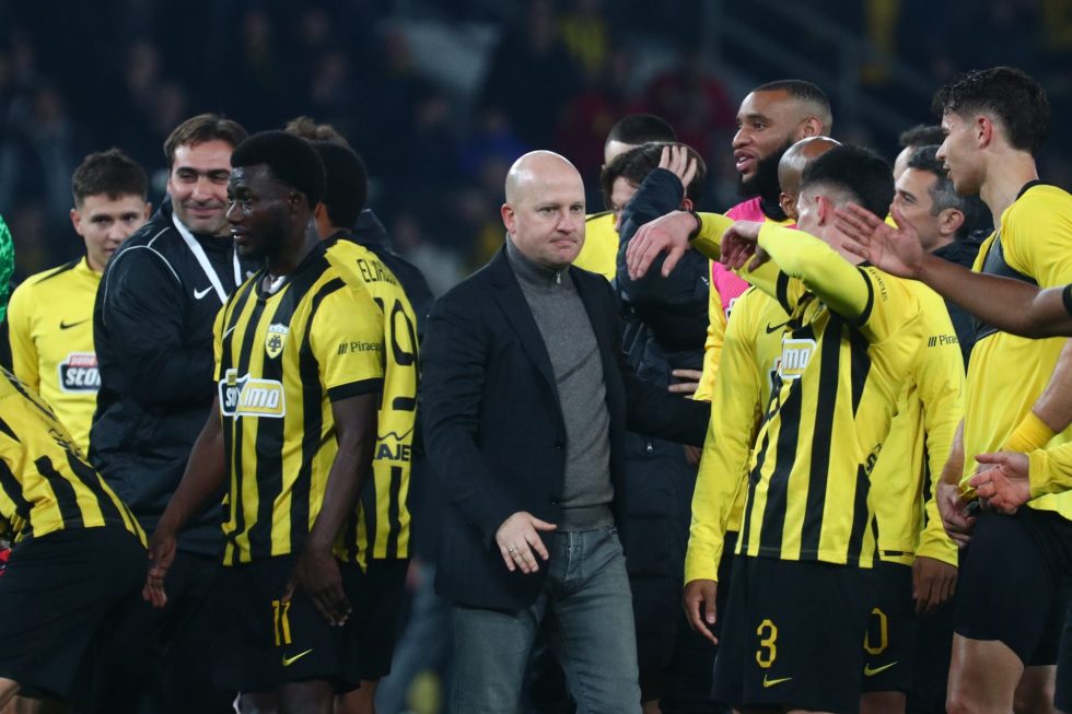 Οκτώ μέρες άδεια έδωσε ο Νίκολιτς στους παίκτες της ΑΕΚ