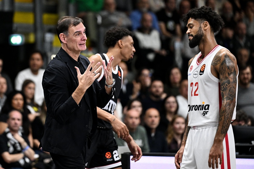 Μπαρτζώκας: «Ηταν στρεσογόνο ματς με πολλή ένταση και πίεση»