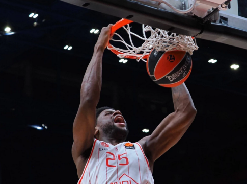 Βίρτους Μπολόνια – Χάποελ Τελ Αβίβ 74-79: Πέρασε και από την Ιταλία και συνεχίζει στην κορυφή η ομάδα του Ιτούδη