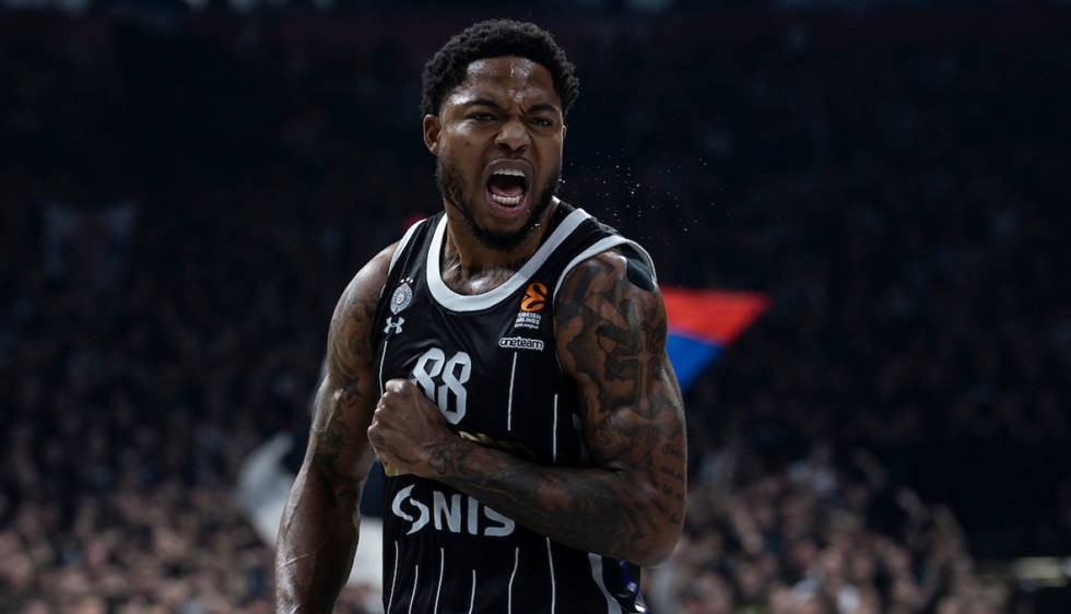 Ραγδαίες εξελίξεις από τη Σερβία: «Ο Τζόουνς συμφώνησε στους προσωπικούς όρους με τον Ολυμπιακό»