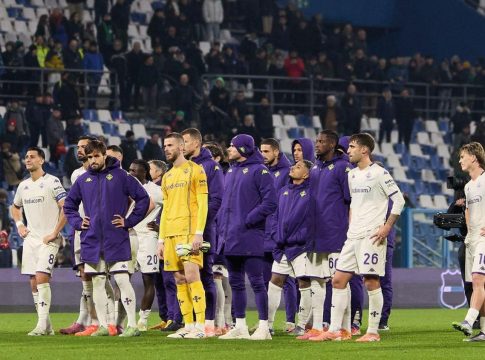 Σε ελεύθερη πτώση η Φιορεντίνα: Αγωνιστικό χάος, απούσα ηγεσία και μια σεζόν που μοιάζει σχεδόν… προδιαγεγραμμένη