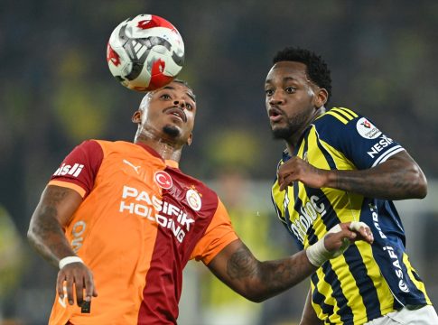 Φενέρμπαχτσε – Γαλατασαράι 1-1: Ο Ντουράν στο 90+5′ κράτησε «όρθια» τα «καναρίνια»