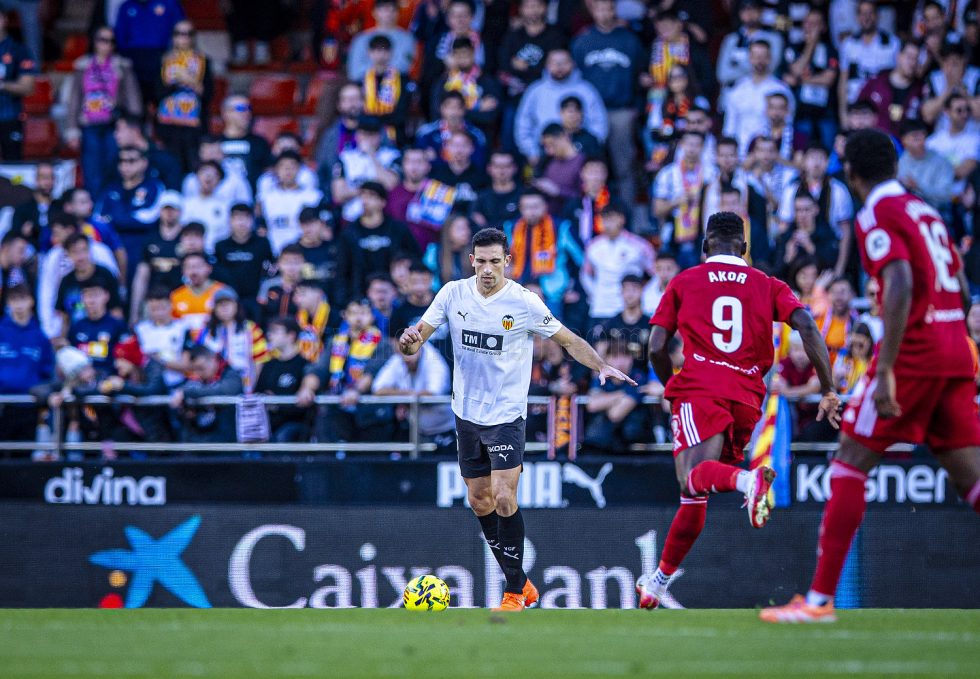 Βαλένθια – Σεβίλλη 1-1: Έχασε το τρίποντο στο 90+3 ο Αλμέιδα