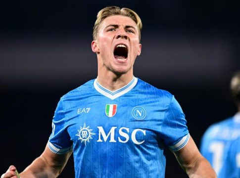 Νάπολι – Γιουβέντους 2-1: Στην κορυφή με τη «σφραγίδα» του Χόιλουντ