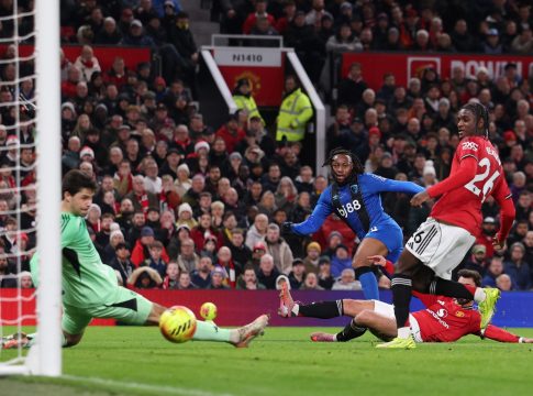 Μάντσεστερ Γιουνάιτεντ – Μπόρνμουθ 4-4: Βρήκε νέο τρόπο για να μη νικήσει η ομάδα του Αμορίμ