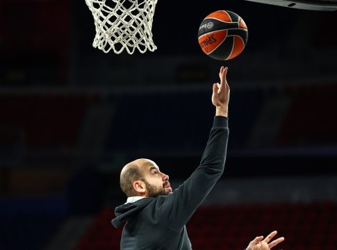 Ο Σπανούλης τα… βάζει ακόμα και η Μονακό τον αποθεώνει (vid)