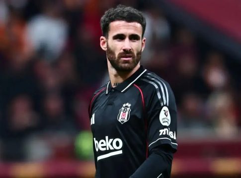 «Εξετάζει την περίπτωση του Ράφα Σίλβα η ΑΕΚ»