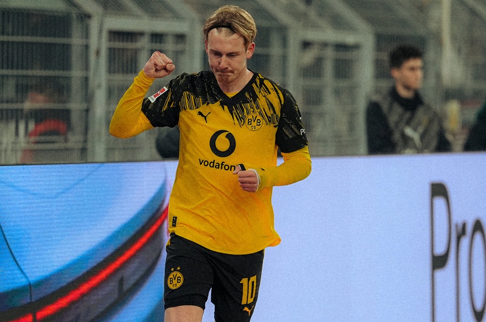 Ντόρτμουντ – Γκλάντμπαχ 2-0: Γενέθλια με τρίποντο για τους «κιτρινόμαυρους»