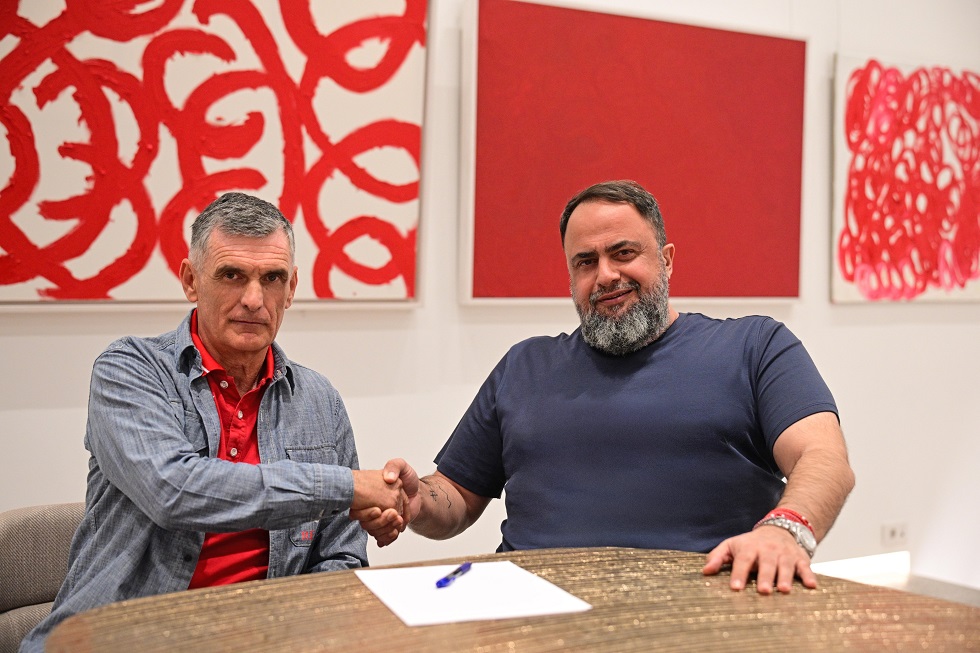 Επίσημο: Ο Ολυμπιακός ανανέωσε το συμβόλαιο του Μεντιλίμπαρ μέχρι το 2027 (vid+pics)