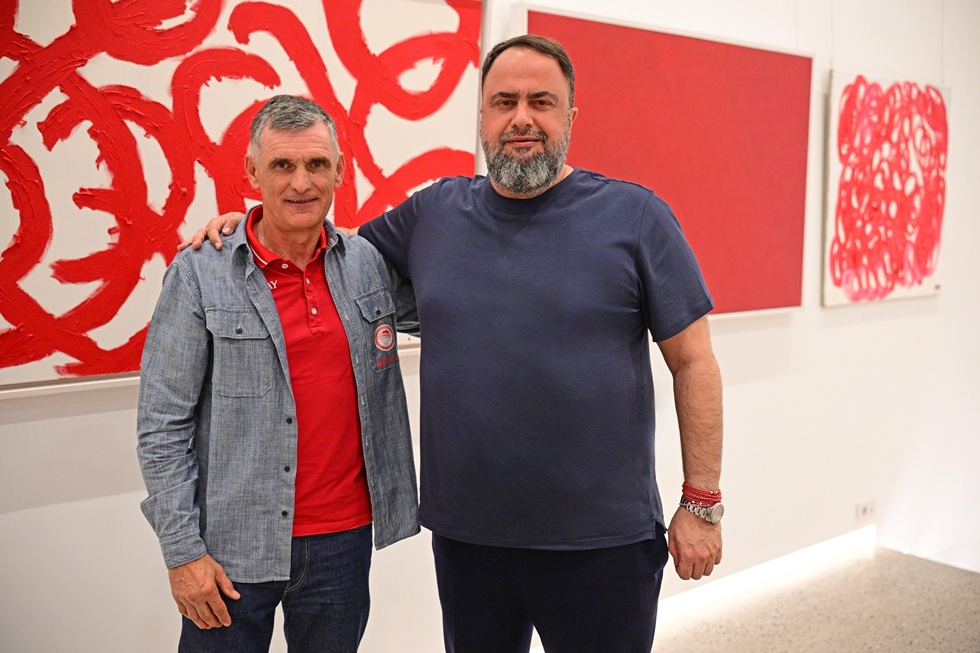 Η συνάντηση Βαγγέλη Μαρινάκη – Μεντιλίμπαρ, η χειραψία που «υπέγραψε» το συμβόλαιο και οι αποφάσεις του Ιανουαρίου