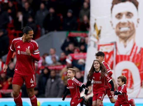 Το συγκινητικό «ευχαριστώ» της συζύγου του Ζότα και το σχόλιο του Τσιμίκα (pic)