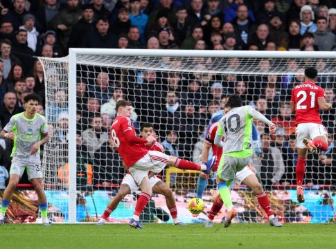 Νότιγχαμ Φόρεστ – Μάντσεστερ Σίτι 1-2: Το χοντρό λάθος του διαιτητή που άλλαξε την ιστορία στο Σίτι Γκράουντ