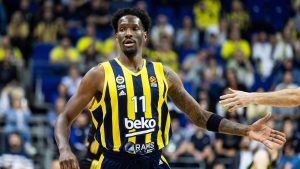 Σενάριο-βόμβα για Χέιζ-Ντέιβις στον Παναθηναϊκό – «Συμφωνία με τον Σίλβα της ΑΕΚ»