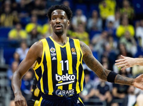 Σενάριο-βόμβα για Χέιζ-Ντέιβις στον Παναθηναϊκό – «Συμφωνία με τον Σίλβα της ΑΕΚ»