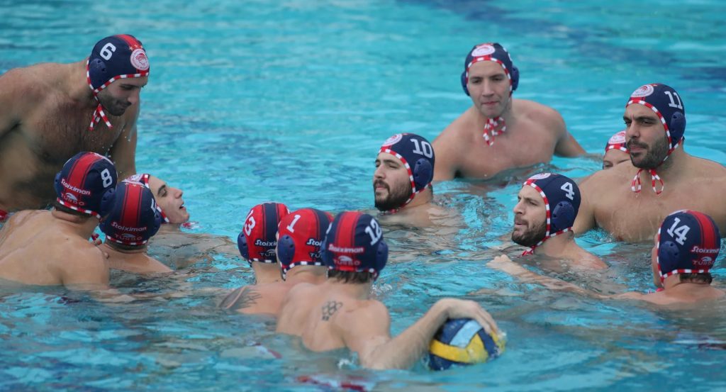 ΟΦΘ – Ολυμπιακός 8-25: Εύκολη νίκη για τους ερυθρόλευκους και «11×11» στο πρωτάθλημα