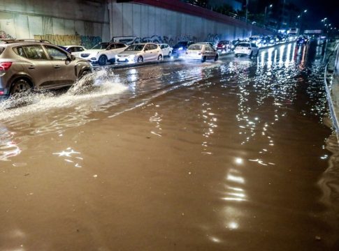 Κακοκαιρία Byron: «Δυστυχώς, είμαστε ακόμα στην αρχή» – Προειδοποίηση Μαρουσάκη