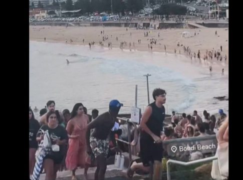 Σοκαριστικές εικόνες στην Αυστραλία: Πυροβολισμοί σε εβραϊκή γιορτή – Τουλάχιστον δέκα νεκροί (vids)