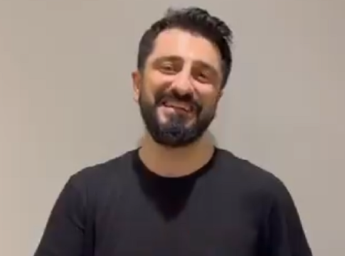 Τούρκος κωμικός προκαλεί: «Θα γ… την ΑΕΚ» (vid)