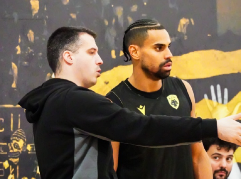 Πολλά προβλήματα για την ΑΕΚ ενόψει Λέβιτσε