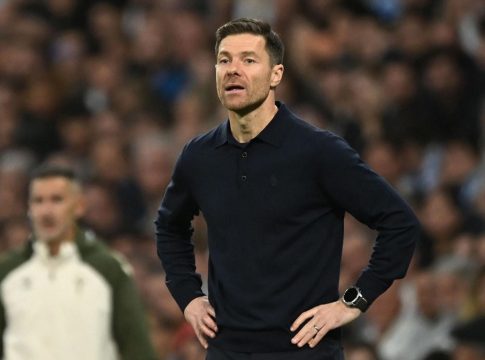 «Αυτοί είναι οι τρεις πιθανότεροι αντικαταστάτες του Αλόνσο στη Ρεάλ»