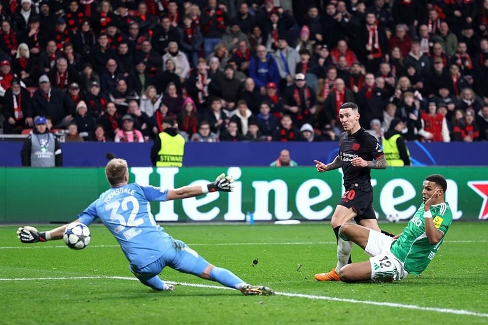 Λεβερκούζεν – Νιουκάστλ 2-2: Το έσωσε ο Γκριμάλντο για τις «ασπιρίνες» που έρχονται Καραϊσκάκη