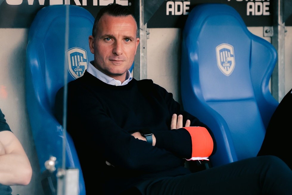 Στην Γκενκ του Καρέτσα ο πρώην προπονητής της Κλαμπ Μπριζ του Τζόλη (pic)