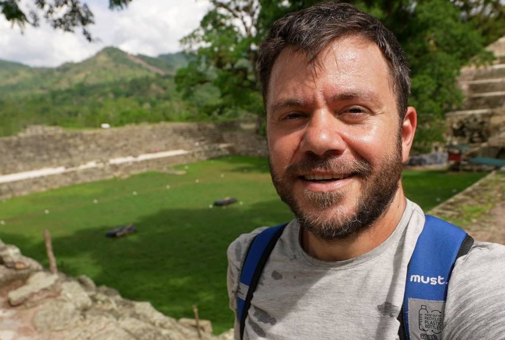 Ούτε 30, ούτε 40: Ο Ευτύχης Μπλέτσας αποκάλυψε την ηλικία του και δεν τον πίστευε κανείς