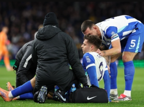 Τζίμας: Ρήξη πρόσθιου χιαστού και τέλος η σεζόν για τον Έλληνα στράικερ