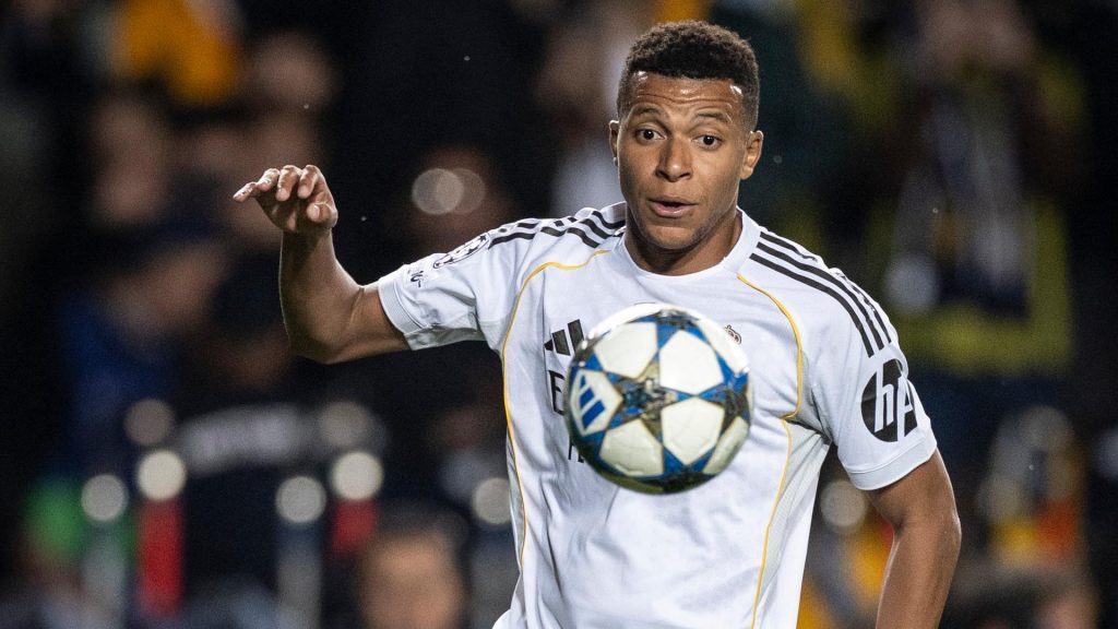 Ρεάλ Μαδρίτης: Έσπασε το δάχτυλο του αριστερού χεριού ο Εμπαπέ