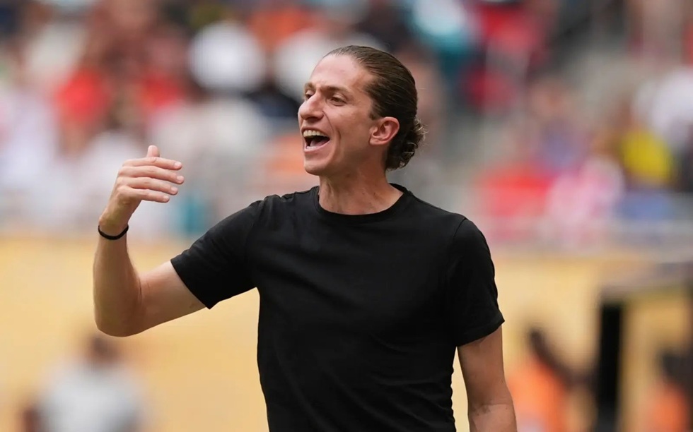 Φελίπε Λουίς: Ο αρχιτέκτονας της χρυσής σεζόν της Φλαμένγκο