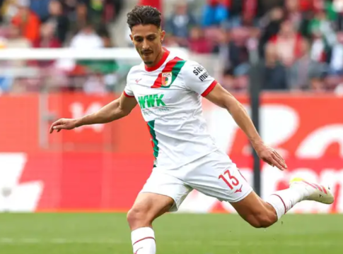 Aπίθανος Γιαννούλης: Έχει γκολ και ασίστ στο ματς της Άουγκσμπουργκ με τη Λεβερκούζεν (vids)