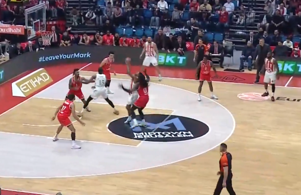 Χάποελ Τελ Αβίβ – Ερυθρός Αστέρας 84-78: «Λύγισε» τους Σέρβους και δεν το κουνάει από την κορυφή