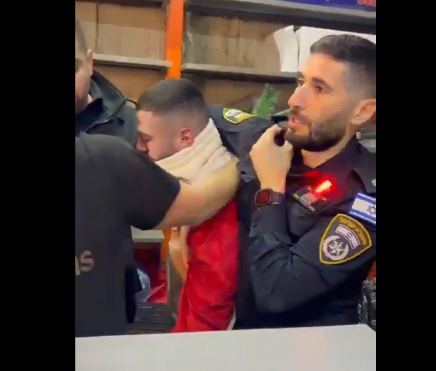 Ισραήλ: Η αστυνομία συνέλαβε Παλαιστίνιο που είχε ντυθεί Άγιος Βασίλης!