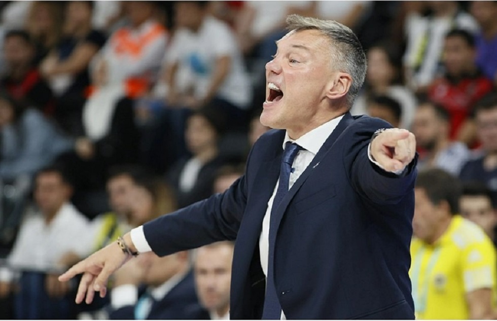 Γιασικεβίτσιους για τη διαιτησία με τον Παναθηναϊκό: «Δεν θέλω να μιλήσω, προτιμώ να ξοδέψω τα χρήματα για δώρα στα παιδιά μου»