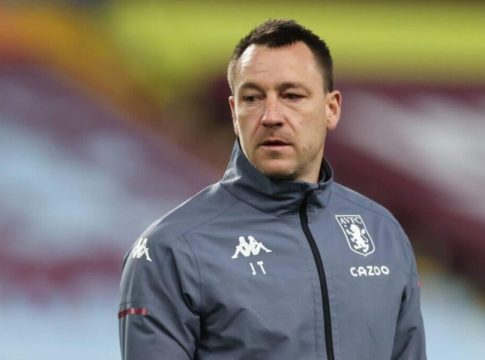 Συγκλονιστικός Τζον Τέρι: «Σκέφτηκα να πηδήξω από τον 25ο όροφο, ακόμη ξυπνάω μέσα στη νύχτα»! (vids)