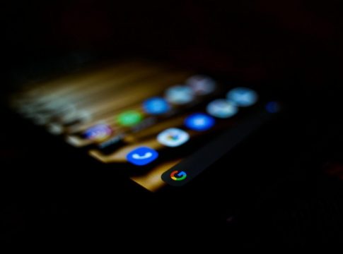 Πατέρας έσωσε την 15χρονη κόρη του που είχε απαχθεί αφού παρακολούθησε την τοποθεσία του τηλεφώνου της