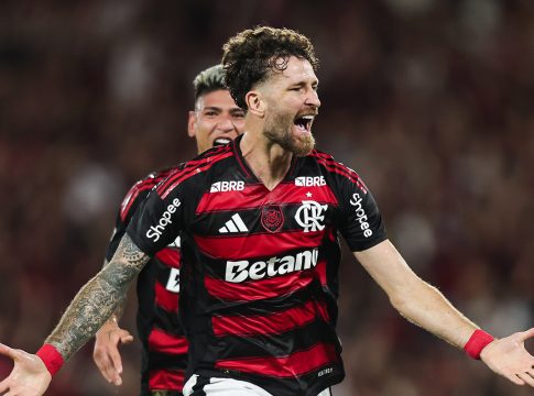 «Στόχος του Ολυμπιακού ο Λέο Περέιρα, θα μπορούσε να αποχωρήσει στην επόμενη μεταγραφική περίοδο»