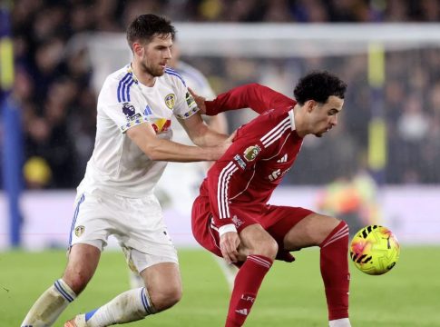 LIVE: Λιντς – Λίβερπουλ