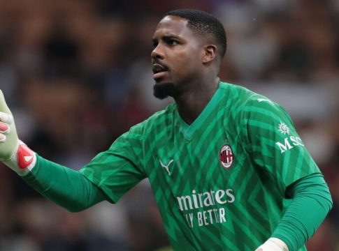 Μίλαν: Τα δεδομένα για Μενιάν και η αναζήτηση για τερματοφύλακα