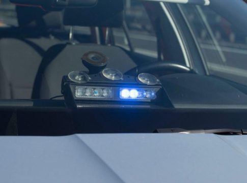 «Μαϊμού» περιπολικά στους δρόμους της Αθήνας – Το φαινόμενο που παίρνει ανησυχητικές διαστάσεις