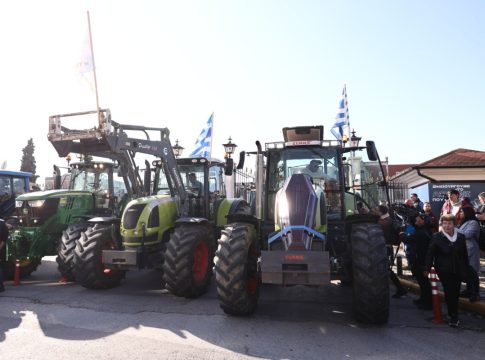 Αγρότες: Όλα τα βλέμματα στη Νίκαια – Σε εξέλιξη το συντονιστικό των αγροτών