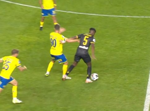 Λανουά και ΕΠΟ έκοψαν τα βίντεο και εκείνο το αλησμόνητο «touch» στο Αγρίνιο αποκτά… ιστορική αξία!